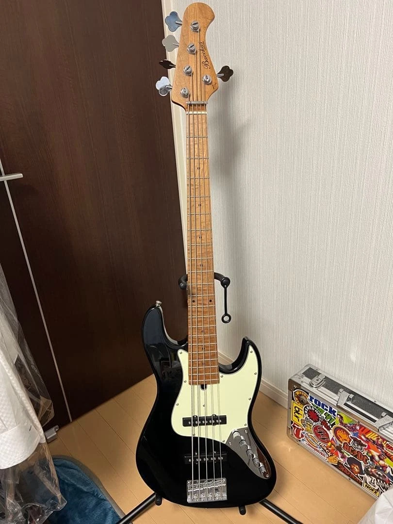 【付属品有美品】 弦交換済 Bacchus JAZZ BASSアンプ付き 25+ Bacchus 4 String Solid Bass Guitars for sale | Updated Oct 2026