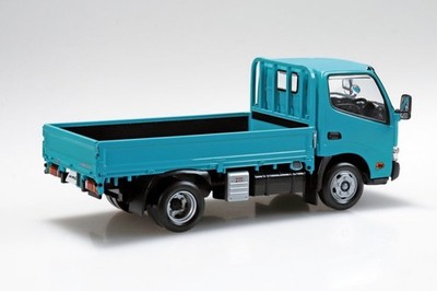 Aoshima 1/32 Scale Model Car Snap Kit 23-SR Hino Dutro Truck