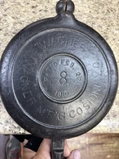 Antique Feb 22, 1910 Wagner Ware Sidney O #8 Cast Iron Waffle Maker  NO BASE