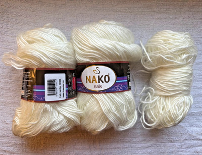 Lot of 2 and 1/2 Nako VALS YARN White Color ROVING UNFORGETTABLE