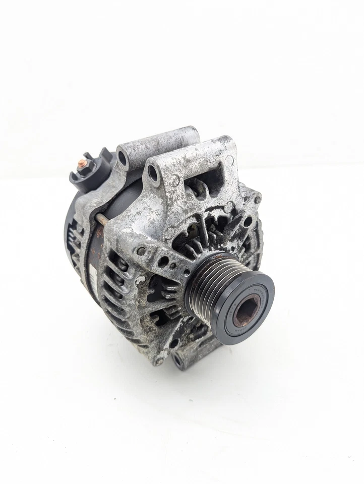 Conjunto de carga generador alternador BMW 335i 2011-2012 OEM 7591532 Foto 3 de 4