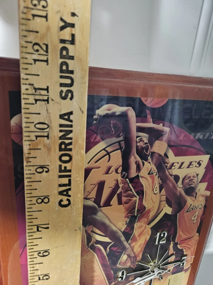 Raro LOS ANGELES LAKERS 2000 RELOJ DE PARED BALONCESTO NBA pies Kobe Bryant 8 Shaq 34 Foto 4 de 4