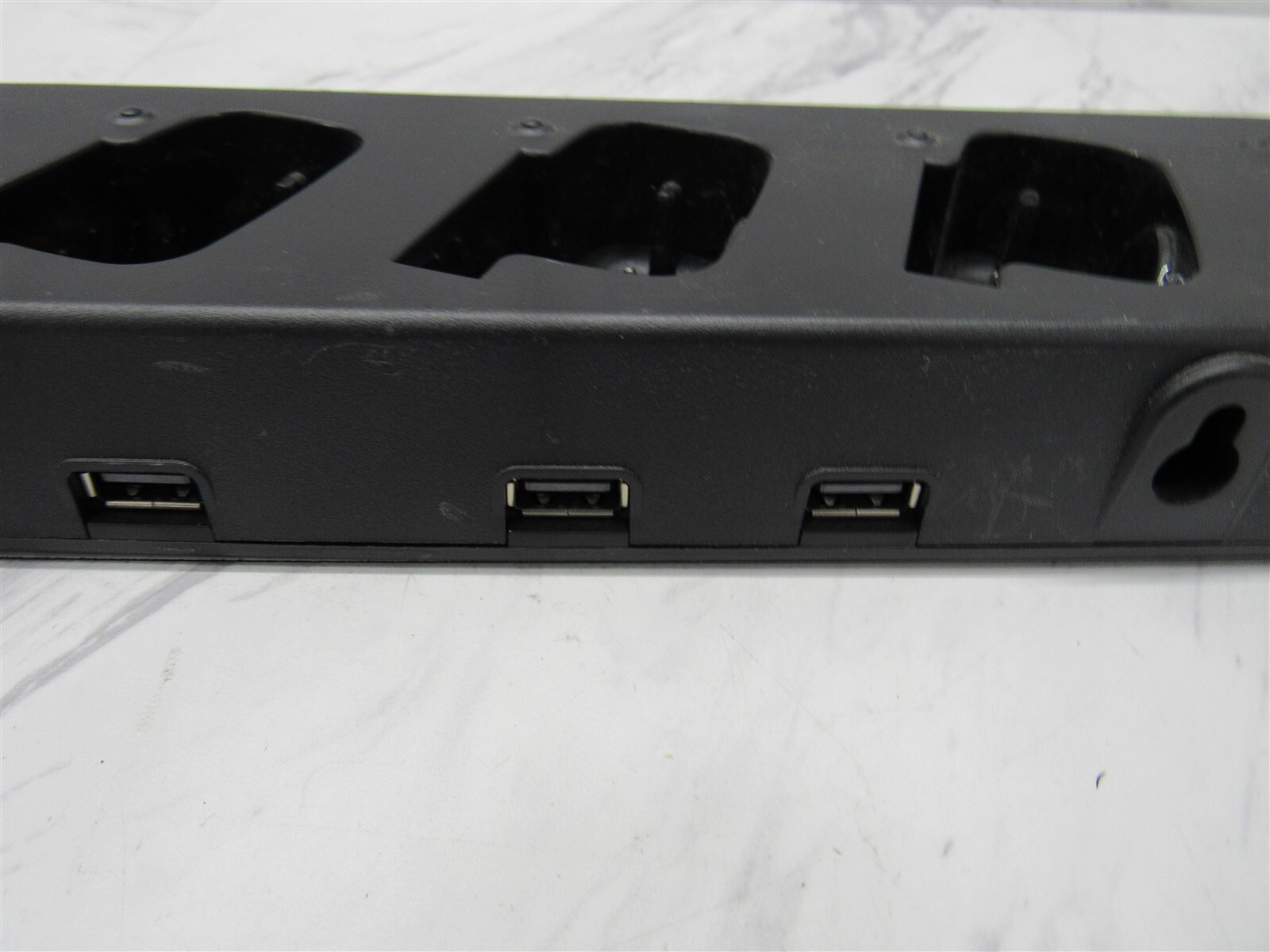 2 LOT AWR Advantage Motorola CLS1110 CLS1410 6Gang Charger w/ USB