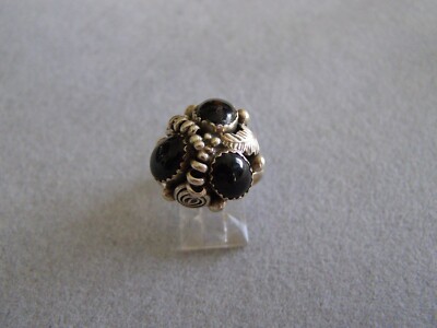 Wigwam Traders Onyx 3-Oval Stones Ring Size 8 in Sterling Silver: #K6006