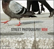 Street Photography Now: with 301 photograhs in c... by Stephen McLaren Paperback