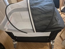 3-in-1 Baby Bedside Sleeper Crib Bassinet Travel Cot with Canopy & Mesh Net