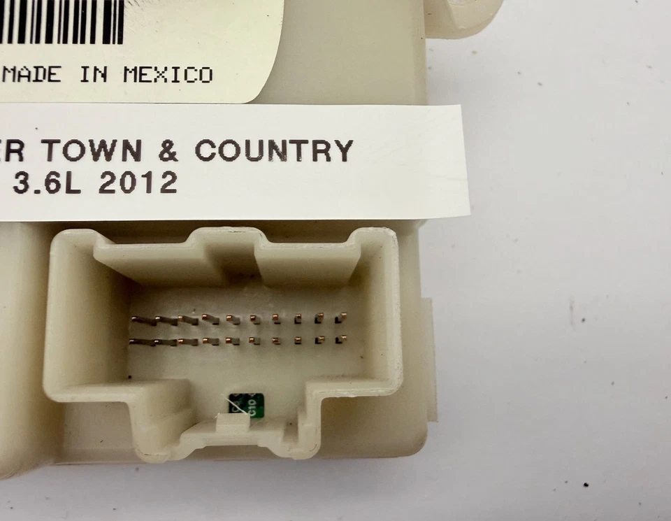 Unidad de módulo de computadora de control de puerta corredera trasera Chrysler Town & Country OEM 08-16 Foto 4 de 4