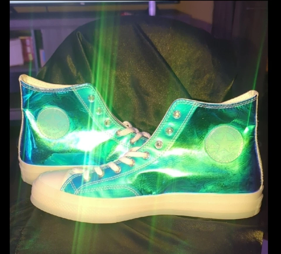 Tênis Converse Chuck Taylor 70 Hi All Star iridescente masculino EUA 11.5 - Imagem 2 de 4