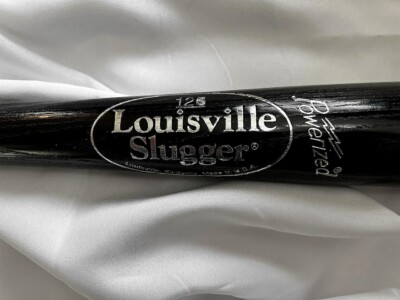 Derek Jeter LE Louisville Slugger 3000th Hit Commemorative Baseball Bat | Pristine Auction