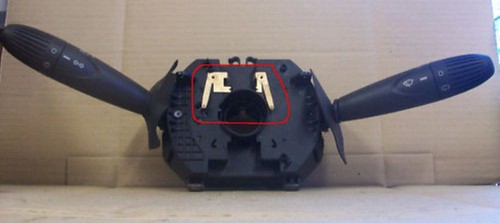 FIAT PUNTO MK2 1999-2003 LUZ INDICADORA LIMPIAPARABRISAS TODO EN UNO INTERRUPTORES TALLO A223 - Imagen 4 de 6