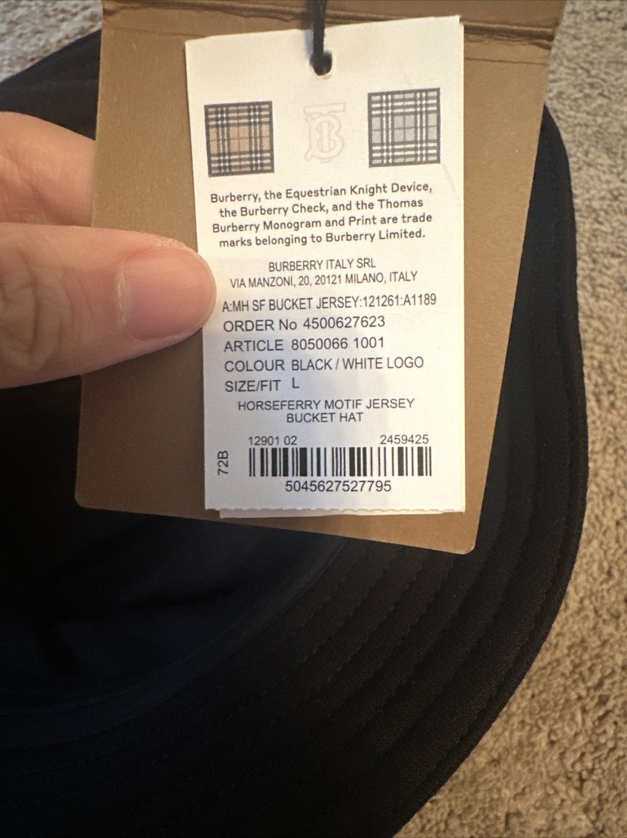 Price firm! Authentic Burberry Limited Printed Bucket Hat Black Size L $390+ tax $390 New Authentic Burberry Limited Ed Printed Bucket Hat  main image 3