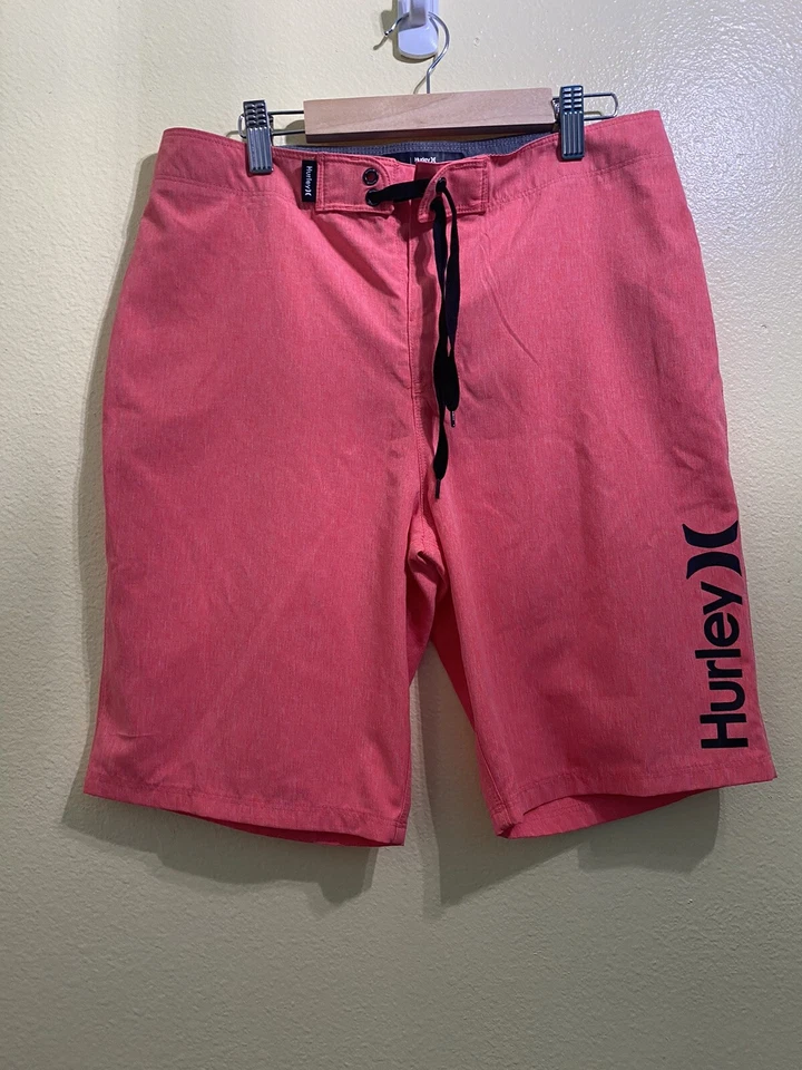 Pantalones Cortos de Tabla Clásicos Hurley Jóvenes Niños Brillante Carmesí Brezo 16/28 para Hombres (L3) Foto 2 de 4