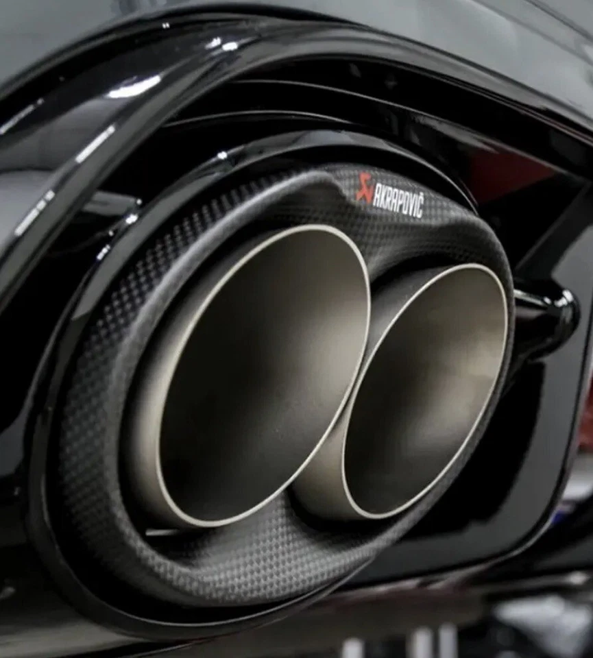 Audi RS3 8Y RS6 C7 C8 304 Edelstahl & Kohlefaser Akrapovic Auspuffblenden - Bild 4 von 4
