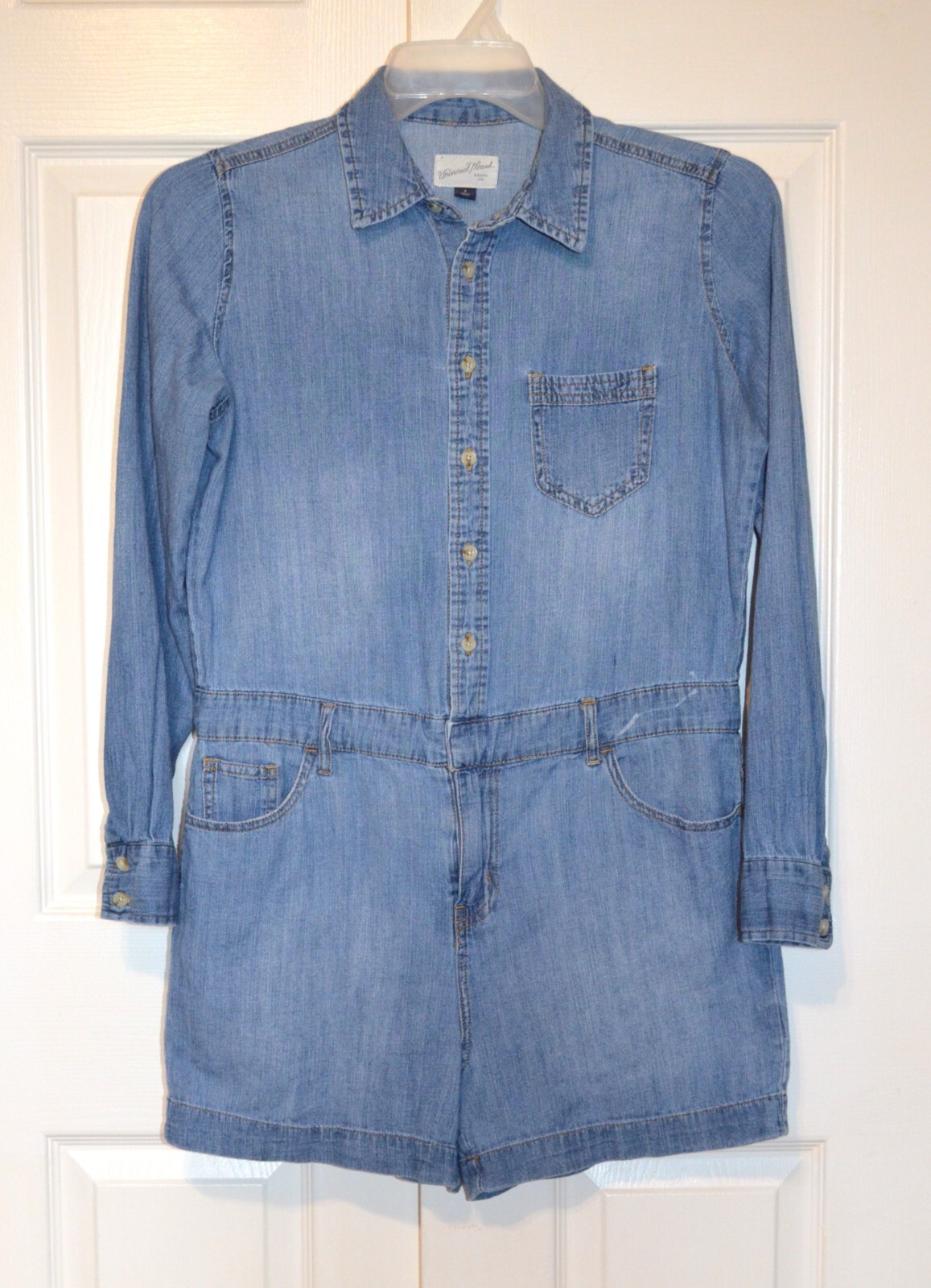 Universal Thread Lightweight Denim Long Sleeve Ro… - image 1