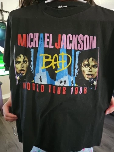 Michael Jackson Bad Tour T-shirt Small 1980s vintage concert t-shirt, vintage, size S, single stitch, B+ condition