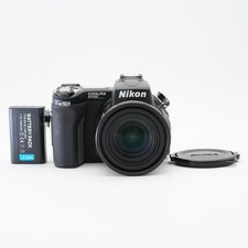 Fotocamera digitale compatta Nikon COOLPIX E5700 ottime condizioni vecchia fotocamera