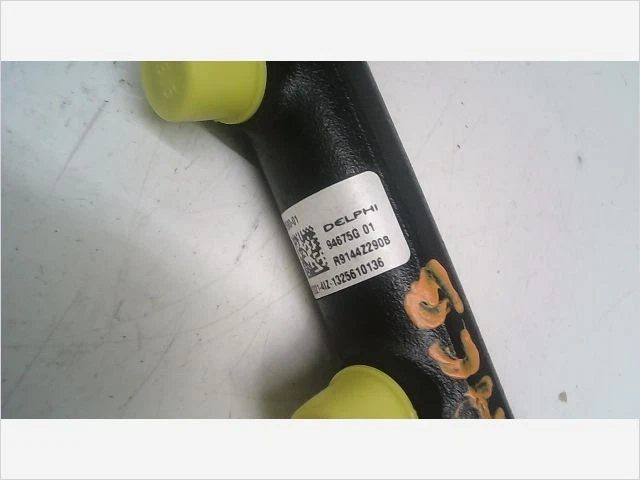 Rampe injection occasion CITROEN C4 GRAND PICASSO II Phase 1 - 1.6 e-HDi 115ch - - Photo 2/2