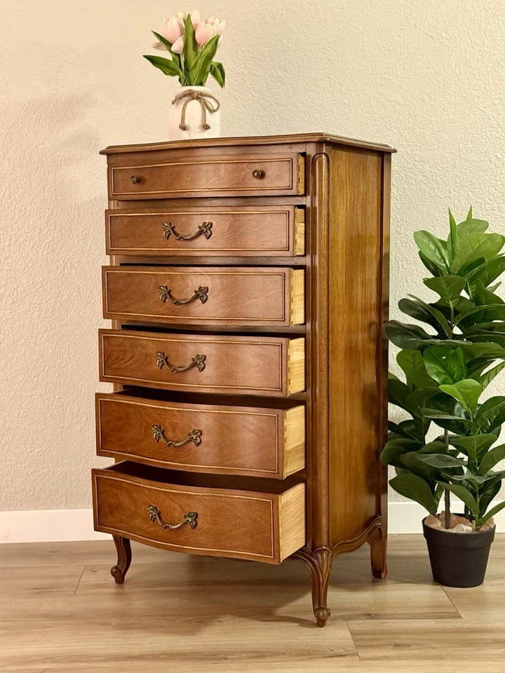 Cômoda peitoral Drexel meados do século vintage 1965 Bordeaux - Imagem 2 de 4