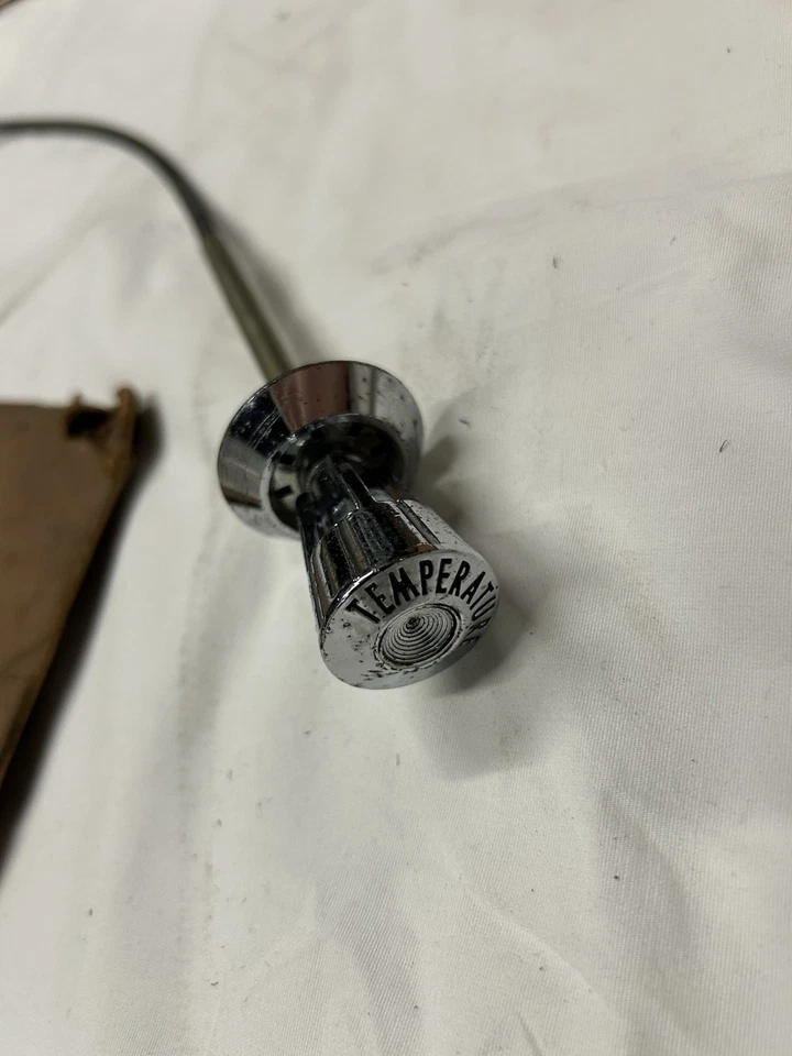 Nuevo de Lote Antiguo Mopar 1964 Dodge Dart Calentador Cable de Control de Temperatura Perilla Cromada 2497431 Foto 2 de 4