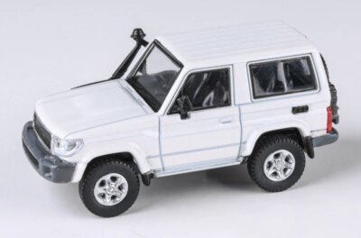 TOYOTA Land Cruiser 71 - Short Wheel Base - 2014 - french vanilla - Para64 1:64