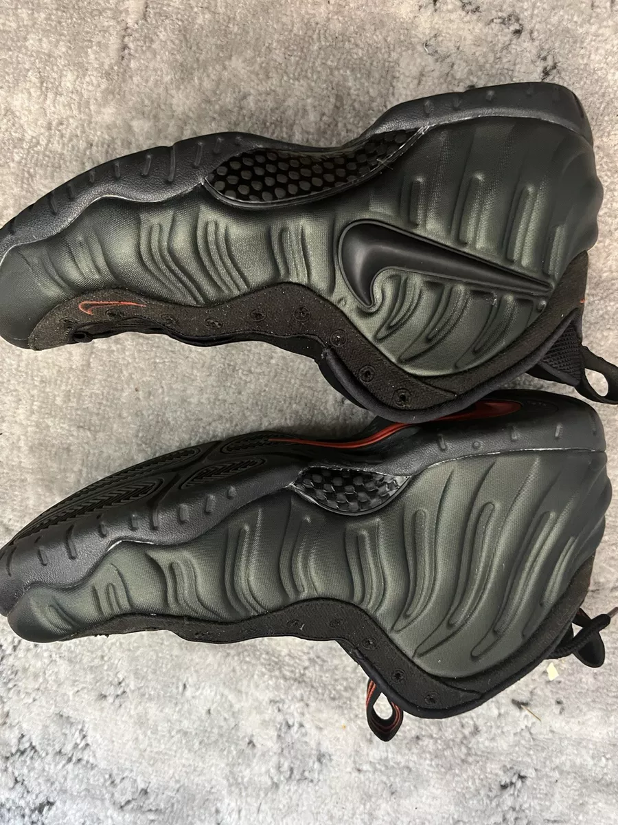 Nike foamposite red store october 2018