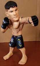 Round 5 MMA Ultimate Collector Figures Guide 104