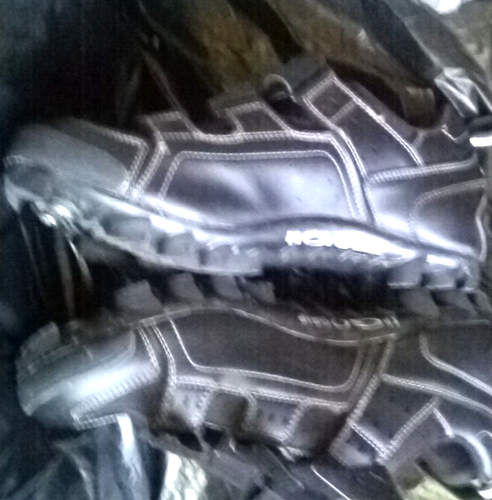 1 x PAIR OF LG CYCLING SHOES GARNEAU BRAND NEW SIZE 42 ERGO GRIP HRS-80 TERRA - Picture 3 of 6