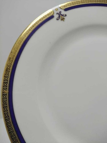 2 Plate GOLD RIMMED- MAGHSOUD PORCELAIN DIAMETER 19 CM - Picture 3 of 5