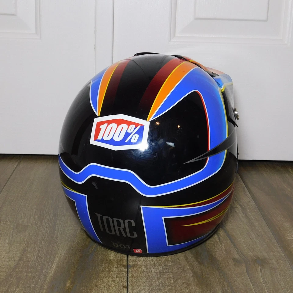 Casco Juvenil Torc T-31 Vector Modelo 2011 con Visera DOT Juvenil Mediano Foto 3 de 4