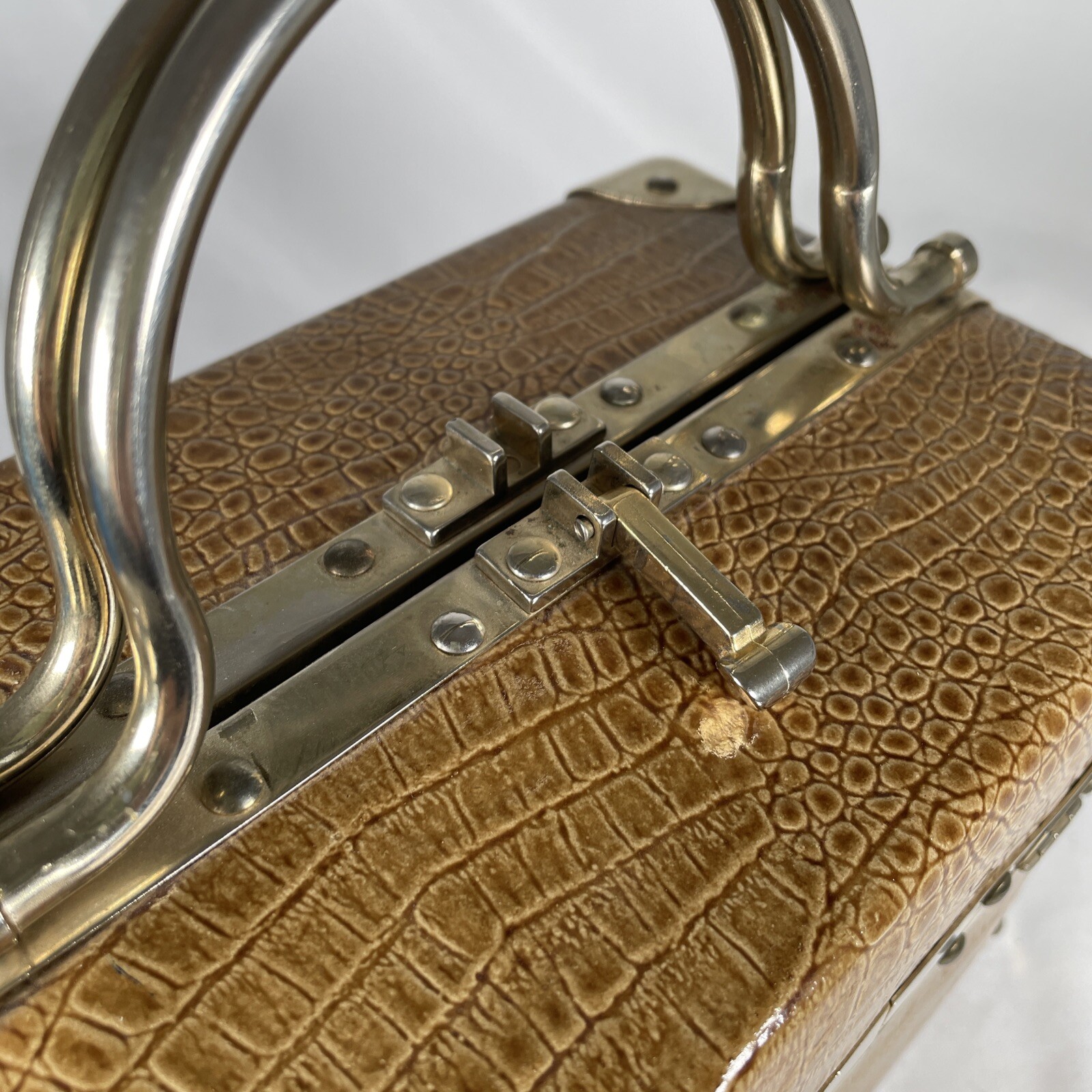 Vintage Delill Italian Train Case Purse 1960 Gem