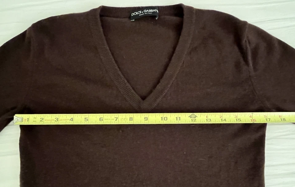Suéter DOLCE & GABBANA 100 % Cachemira IT40/US Pequeño Cuello en V Marrón Chocolate Foto 4 de 4