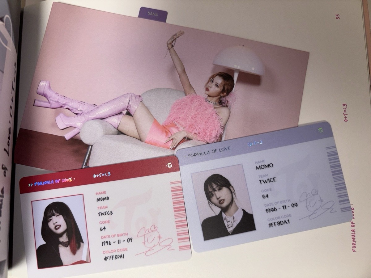 TWICE [Formula of Love: O+T= 3] All Member Autographed Signed