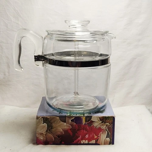 Vintage PYREX 7759- B, 6-9 Cup, Flameware Stove Top Coffee Percolator. Complete