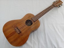 KAMAKA Junk Item 8-String Ukulele for Repair Parts