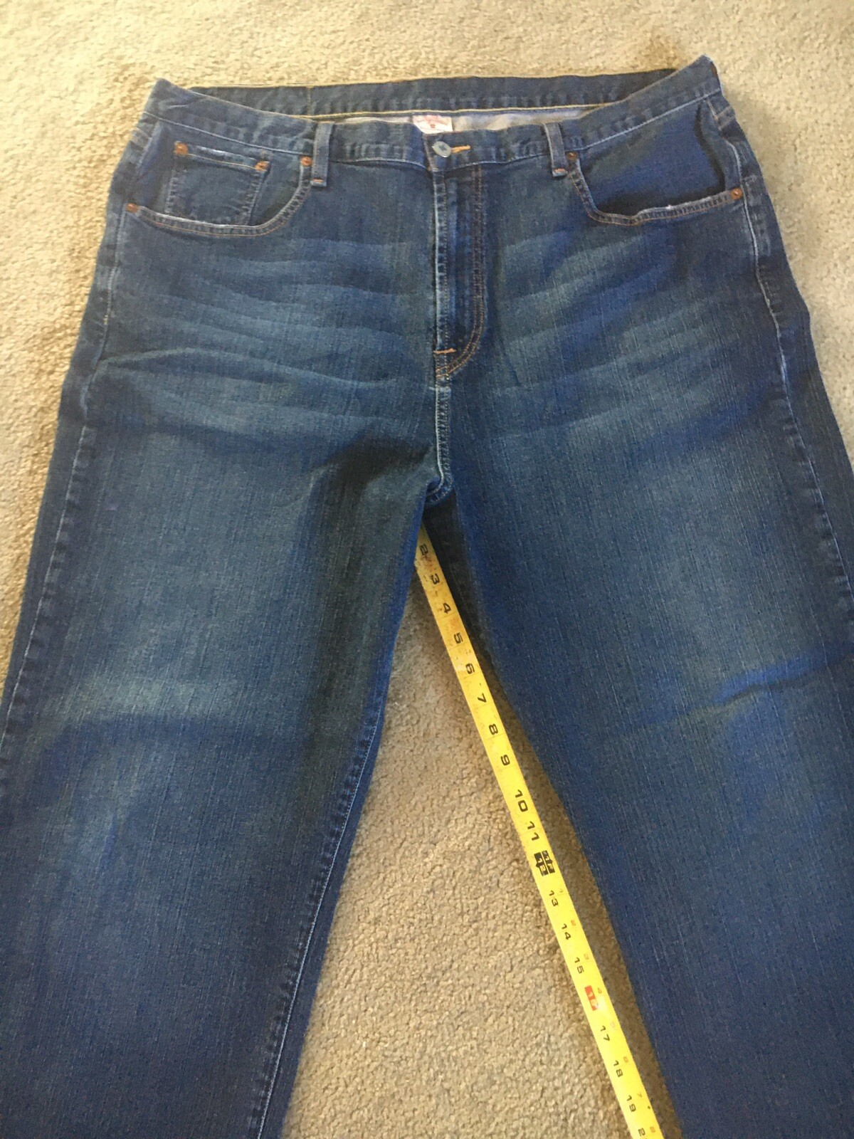Picture 3 of 8