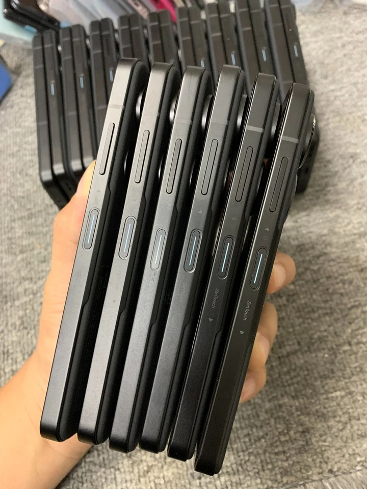 Asus Zenfone 9 128/256GB Qualcomm SM8475 Android Smartphone Google play global - Image 3 of 4