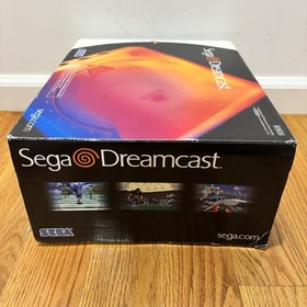 Sega Dreamcast Console Launch Edition in Box w/ 2 controllers and Manuals Tested