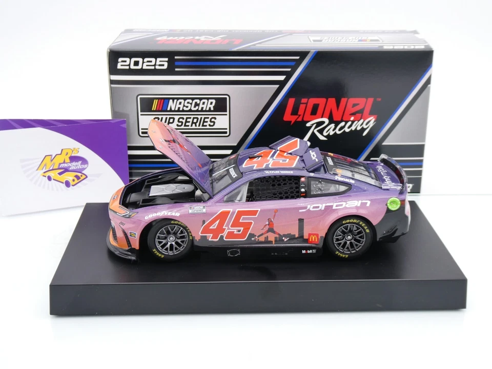 Lionel Racing C452423JOJTK # Toyota NASCAR 2024 Tyler Reddick - Jordan Jump 1:24 - Bild 3 von 4