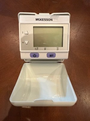 McKesson Blood Pressure Monitor adult size arm cuff, Automatic MFR#1990