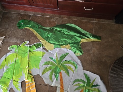 18 Pc Dinosaur Balloon Birthday Party Kit FREE SHIPPING - Picture 6 of 7