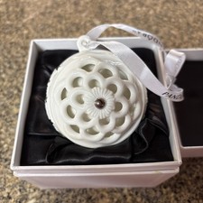 Limited 2011 PANDORA Unforgettable Moments Ceramic Christmas Ornament w/ Box