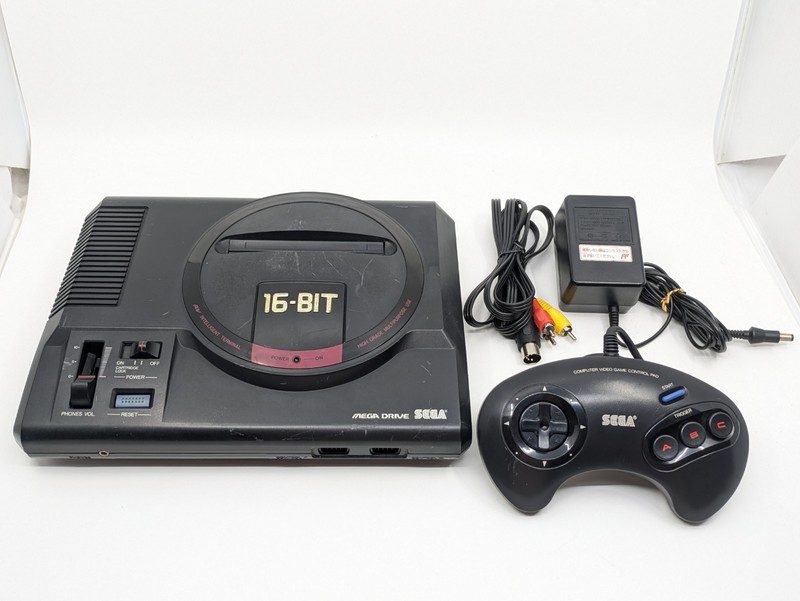 Sega Mega Drive HAA-2510 Console w/ Controller AV Cable AC Adapter Tested Japan