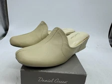 Daniel Green Glamour Bone KidSkin Slippers Women's Ivory Leather Slip-On - 6