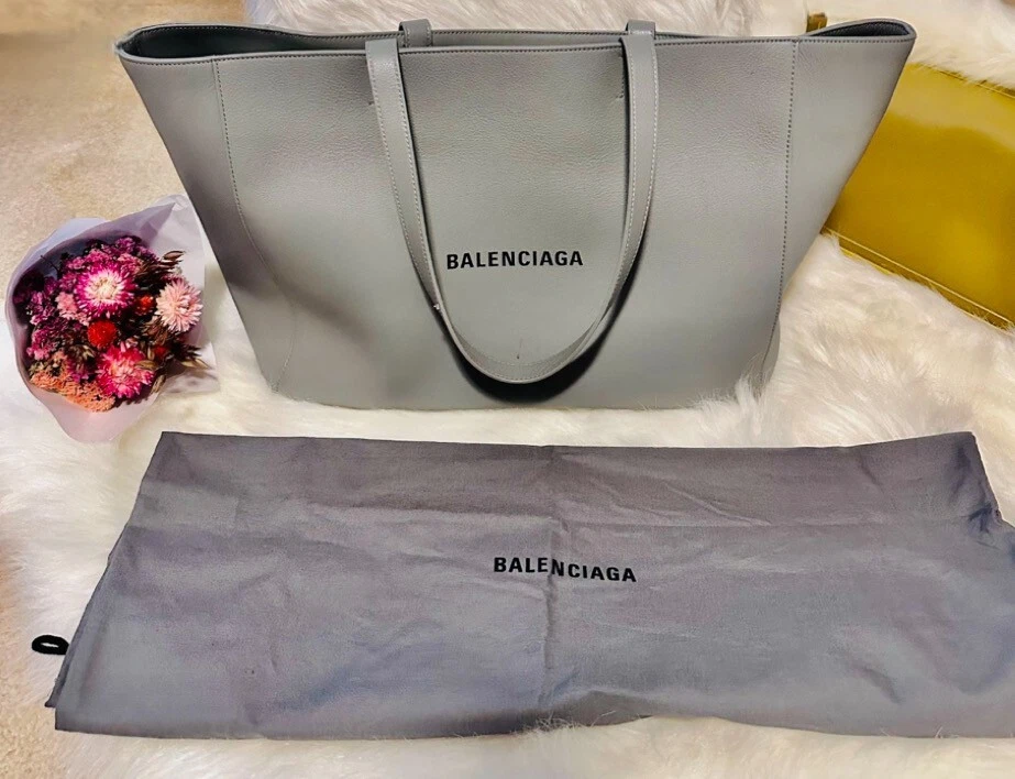 Borsa tote quotidiana Balenciaga in pelle grigia con copripolvere originale