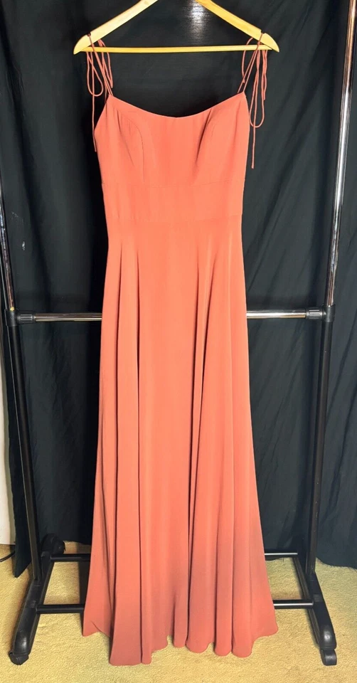 Naranja Espalda Abierta Correa de Espagueti Dama de honor Vestido de Noche Formal Baile de graduación 10 Foto 3 de 4