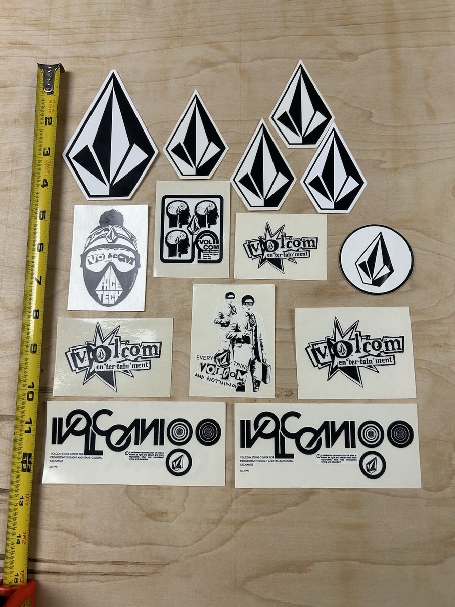 FRAMED VOLCOM 「LET IT STORM」STICKER FRAMED VOLCOM 「LET IT STORM」STICKER $_12.JPG?set_id=880000500F