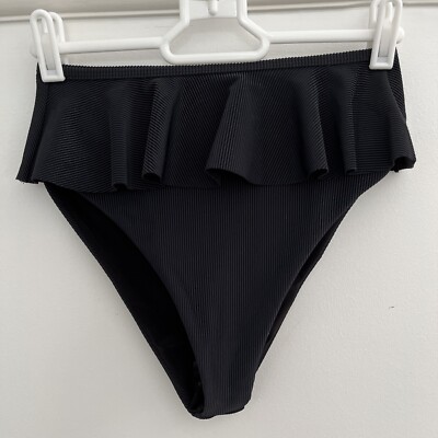 Beach Riot Daisy Bikinihose mit Rüschen Größe XS schwarz gerippt brandneu