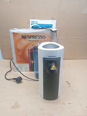 Nespresso Magimix VertuoPlus Kaffeemaschine 11398.  KEIN TROPFTABLETT.