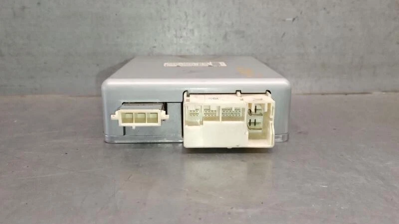 8965002460 modulo elettronico per TOYOTA AURIS ( E15 ) 1.33 2006 5573526 - Immagine 2 di 4