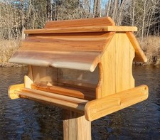 20 Inch Handmade Cedar Wood Post Mount Bird Feeder 20TBNUP1